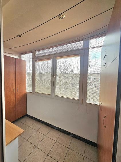 3 camere decomandat Drumul Taberei metrou Valea Ialomiței - 6