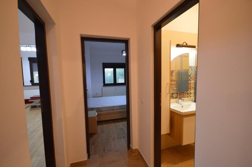 Pta Romana - Sheraton - ASE, apartament 2 camere, decomandat, renovat, totul nou - 10