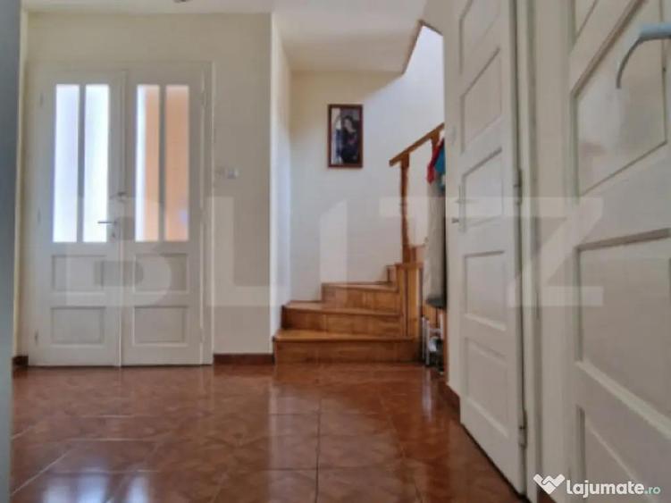 O casa cu poveste ?i structura solida, in centrul Lugo - 1