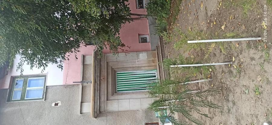 Apartament cu 2 camere decomandat în Alexeni