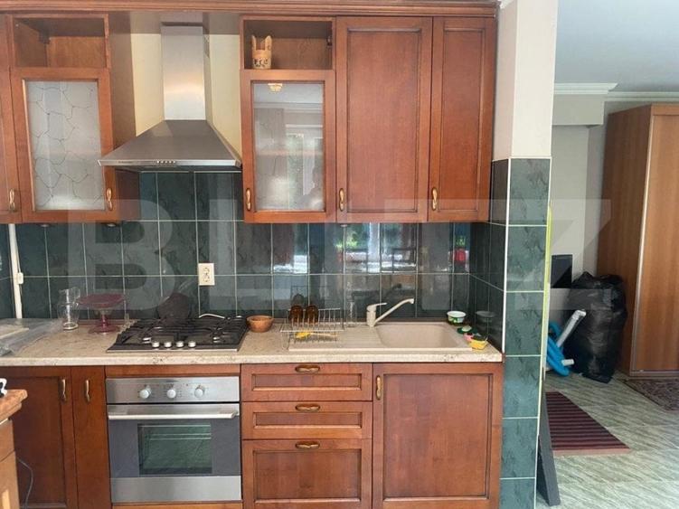 2 Casa de vanzare ,390 mp utili,555 mp teren, in Unirii - 15