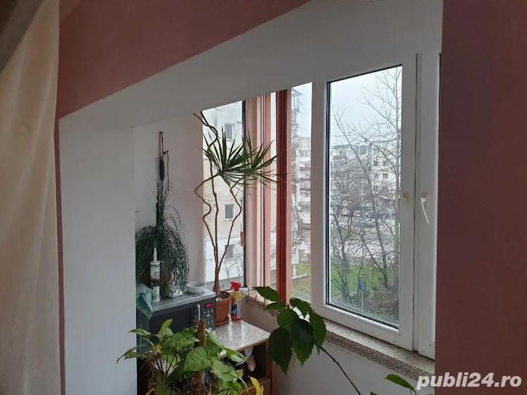 vand garsoniera Calea Moldovei et. 2 - 4