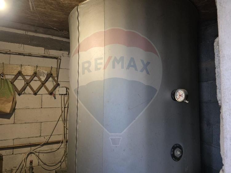 Casa / Vila cu 5 camere de vanzare - 7