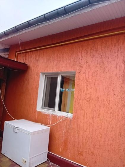 Vand casa in centru - 8