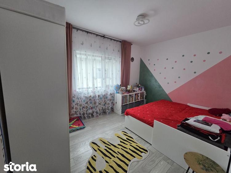 Casa duplex cu 4 camere, P+1 ?i mansarda, curte 260mp, PRET NEGOCIABIL - 2