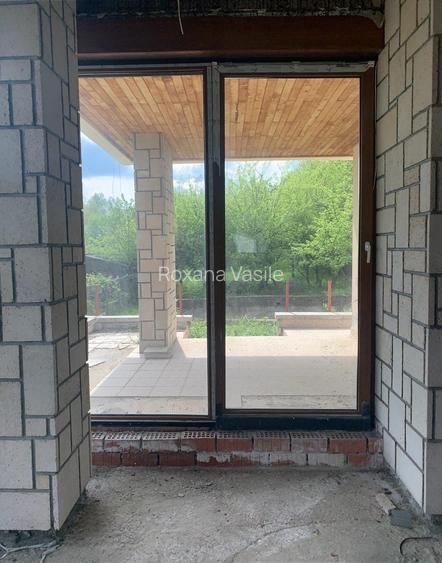 Breaza  Pensiune Vila peste  20 camere