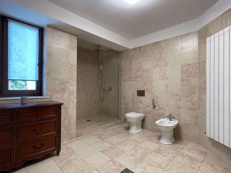 Faleza Nord - Universitate, Vila D+P+2 langa plaja, mobilata si utilata lux - 43