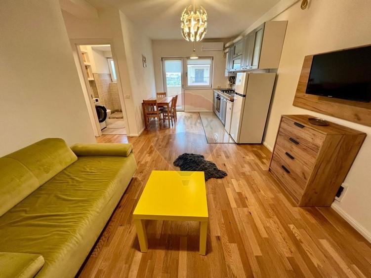 Apartament de vanzare - 2