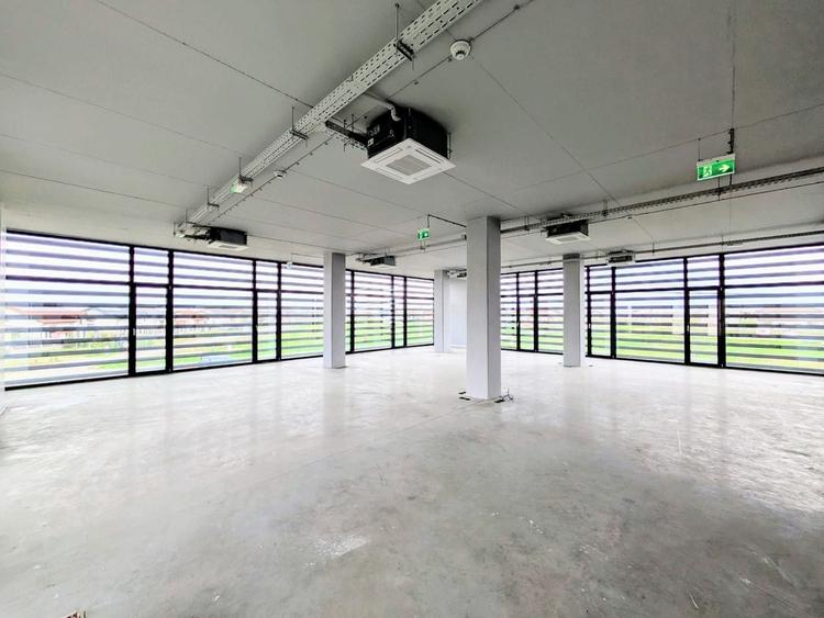 Spatiu comercial - 108 mp - Comision 0% - 4