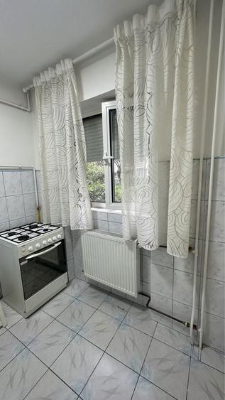 Garsoniera Ploiesti zona Mihai Bravu - 4