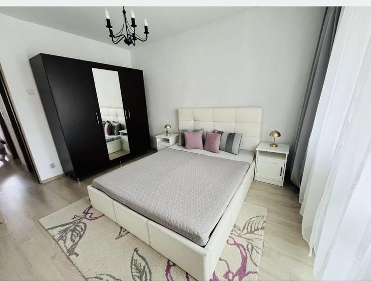 Vand apartament cu 3 camere ultra central - 3