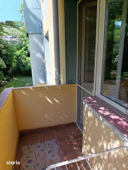 Apartament 3 camere, Resita, Moroasa 1 - 3