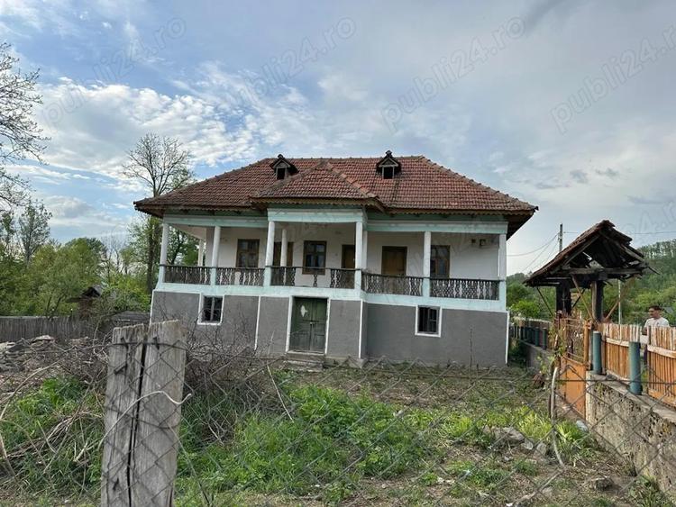 Casa de vanzare in Sardene?ti,Bala, jud. Mehedin?i teren + utilita?i, CF la zi tel: in anunt - 6