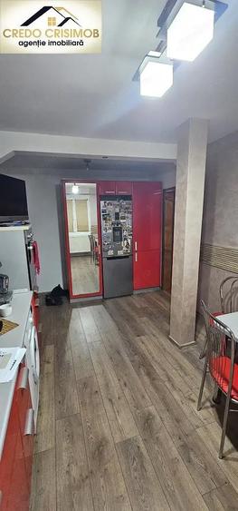 Inchiriez apartament 2 cam cf 1 decomandat zona Lunca - 10