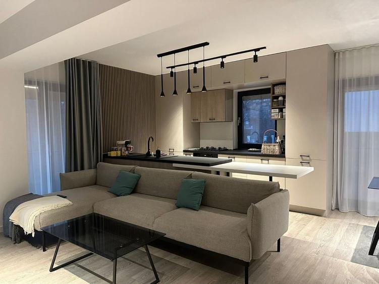 4 camere de inchiriat Iancu Nicolae Cambrige School parcare subterana - 1