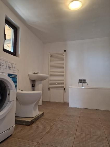 Casa de vanzare - Dobreni - Vidra - teren 2444 mp - intravilan - stradal/central - 8