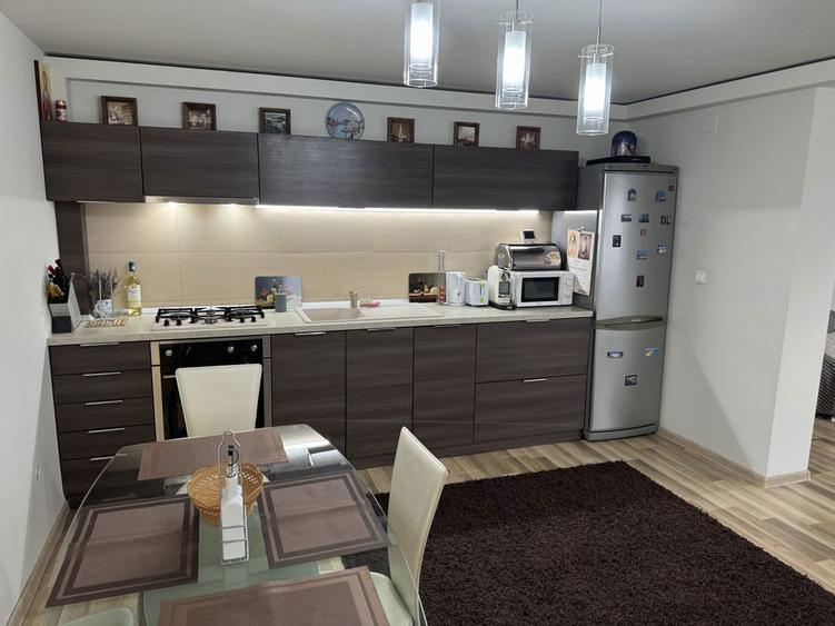 Inchiriez apartament ultracentral zona Eker - 2