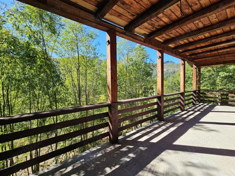 Cabana de vanzare Lep?a, jud. Vrancea - Cheile Ti?i?ei - 6