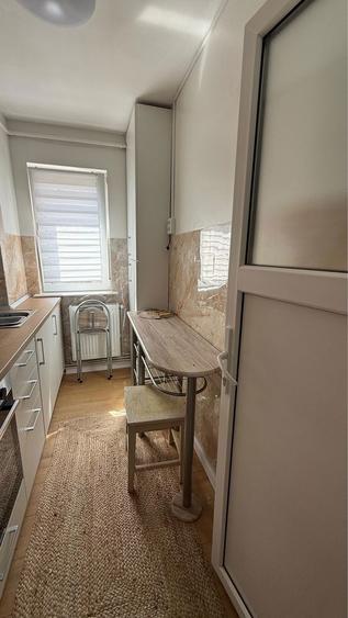 Apartament doua camere inchiriat Brasov-cart. Florilor-Lamaitei - 2