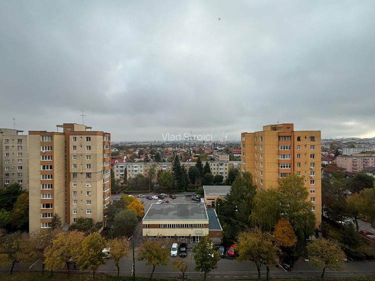 Apartament 3 camere complet renovat – 78 mp – Vlahuță, Brașov Apartament 3 camere complet renovat – 78 mp – Vlahuță, Brașov
