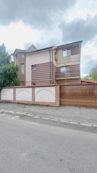 vila 7camere/(348util,500teren,119ampr.)mp/5min.metrouAp.Patriei - 26