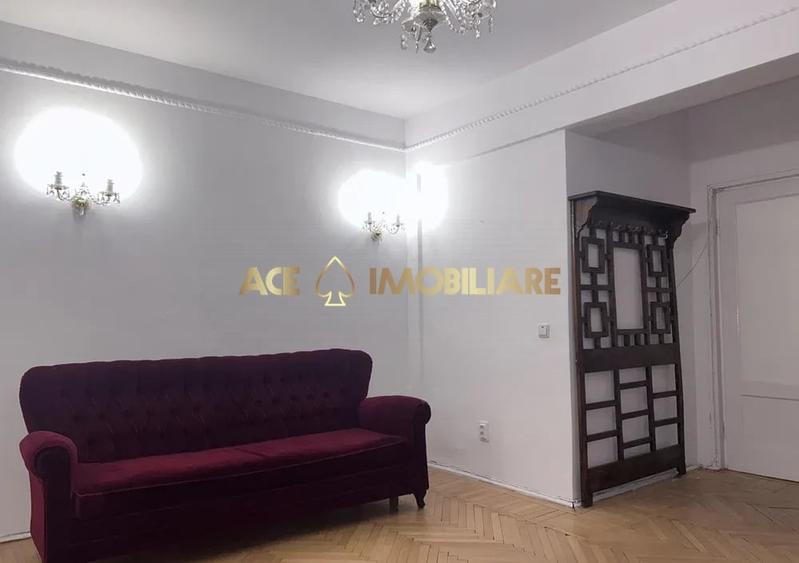 Apartament cu 2 camere semidecomandat, mobilat în Floreasca