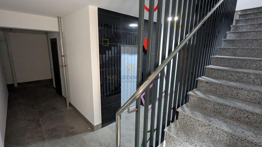 Apartament cu 2 camere decomandat în Berceni