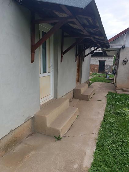 casa de vinzare in com Floresti,sat.Catina,jud Prahova,4camere,gaze,apa,canalizare ,1450mp pe str principala nu are baie,15 km MORENI,15km CAMPINA, - 5