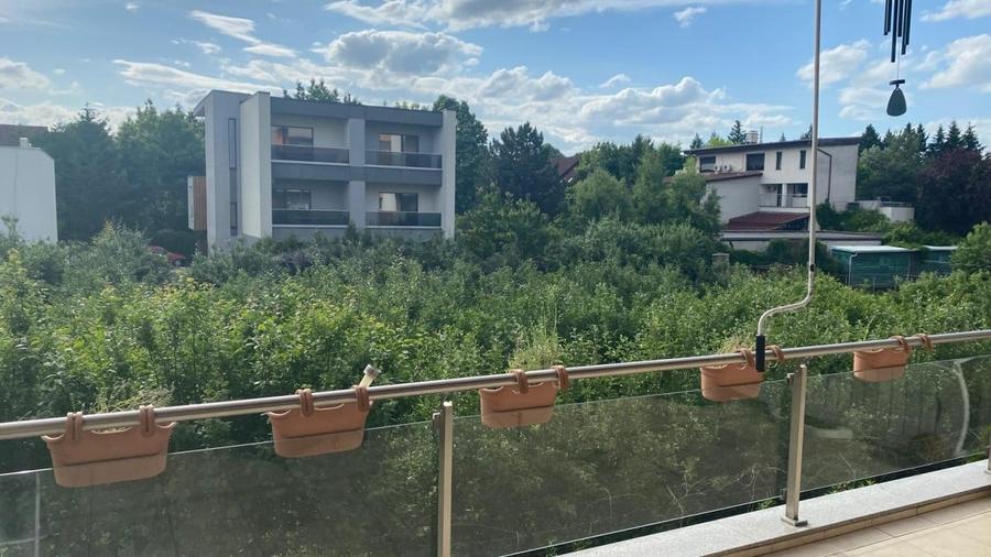 Apartament cu 4 camere decomandat, mobilat în Pipera