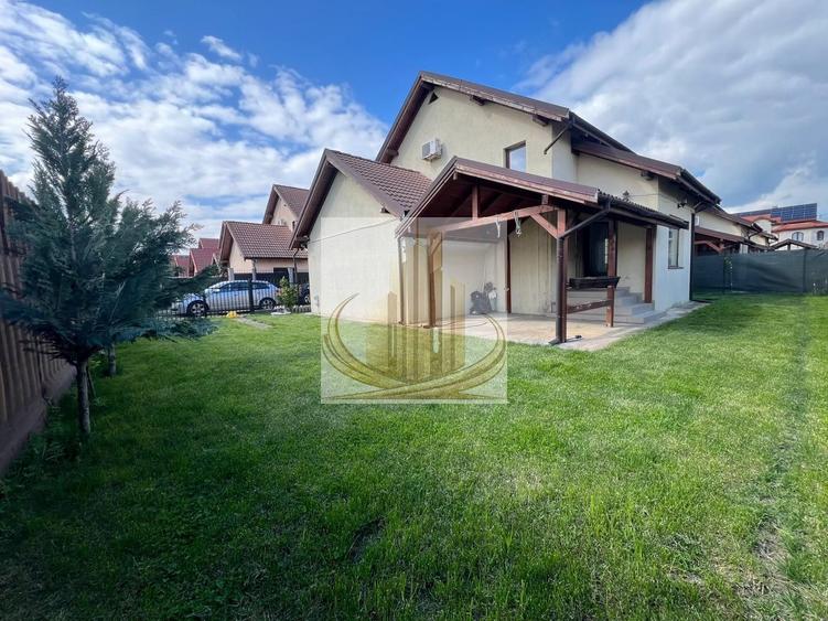 Casă individuală cu 4 camere cu Teren 350 Mp în Dumbrăvița