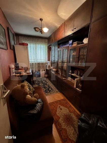 Apartament cu 4 camere în Micro 15