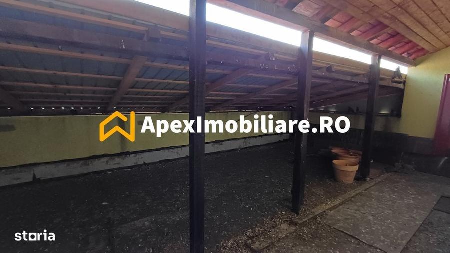Casă cu 4 camere în Drumul Taberei