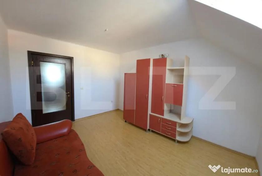 Casă cu 4 camere cu Teren 250 Mp în Central