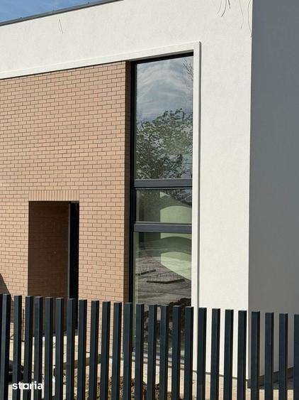 Casă cu 5 camere cu Teren 650 Mp în Bârnova
