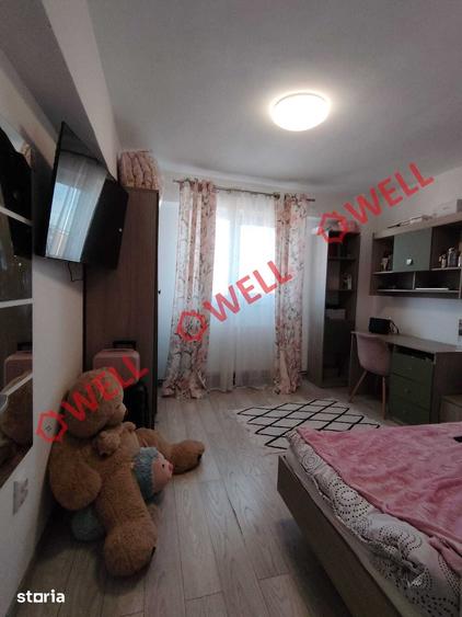 Apartament cu 4 camere decomandat în Central