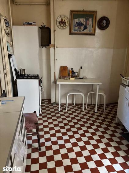 Vanzare apartament cinci camere Universitate metrou perfect Airbnb - 15
