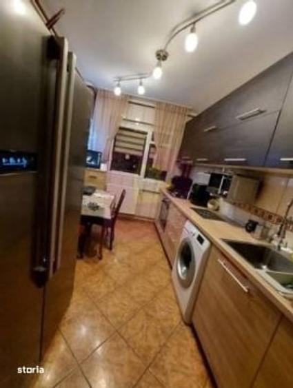 Apartament 3 camere Mihail Sebastian- Razoare. - 4