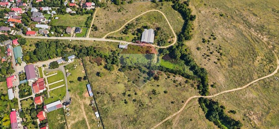 Teren Construcții intravilan de 17000 mp, în Giulești Sârbi