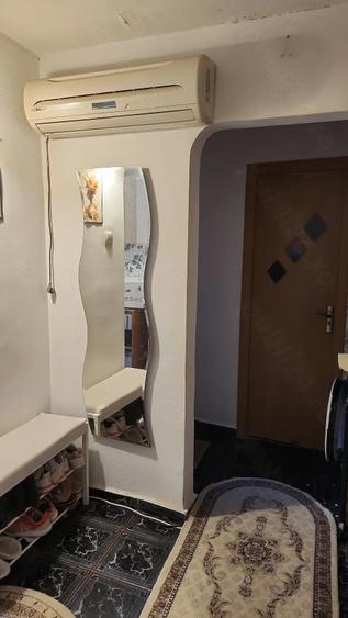 Apartament cu 2 camere decomandat, mobilat în Anda