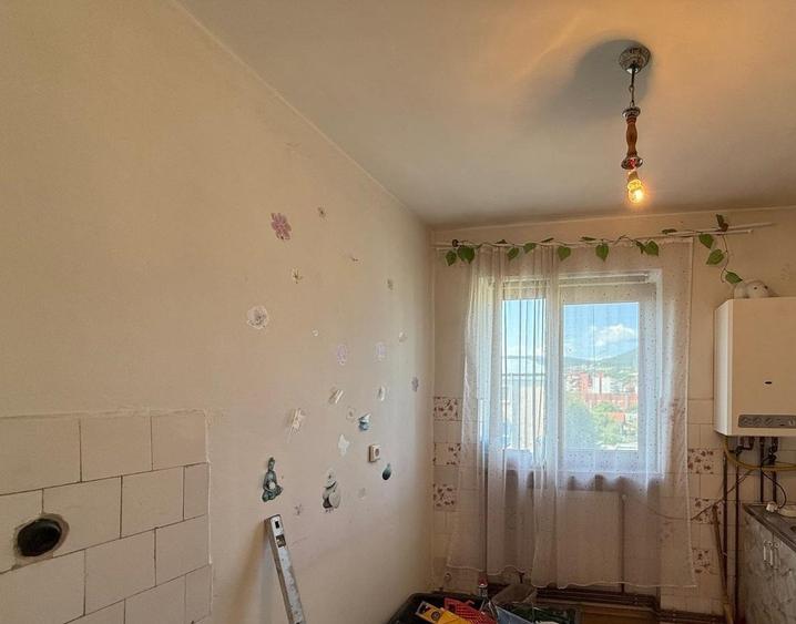 Apartament 2 camere, zona Aleea Pacii - 17