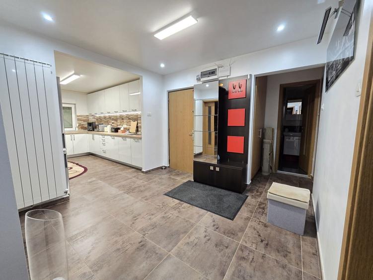 Chirie Apartament 4 camere Premium - 7