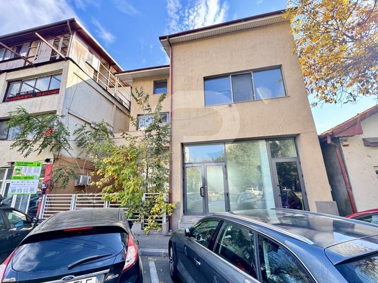 Spațiu comercial/birouri de închiriere, P+1+M, 260 mp, lângă Kaufland Ap Patriei - 1