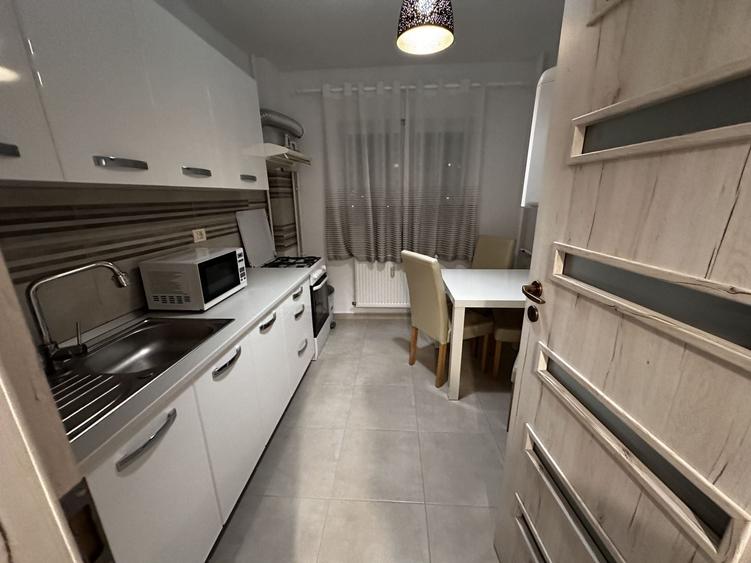 2 camere renovat complet metrou și 41 Crangasi Stradal - 1