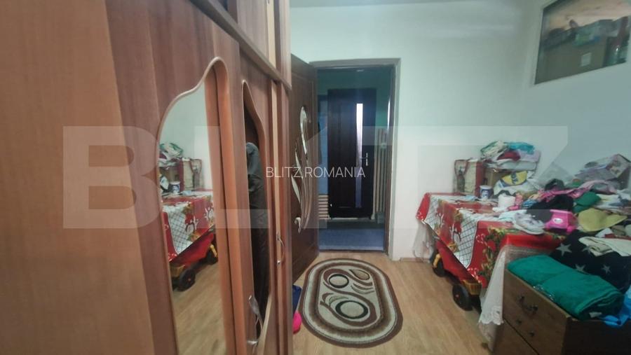 Apartament 4 camere, suprafata mare decomandat, Triaj, bloc anvelopat