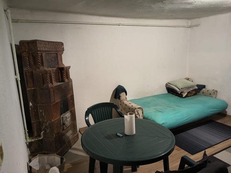 Casă 3 cam + Teren = 241 metri pătrați de oportunități în centrul Ploieștiului - 6