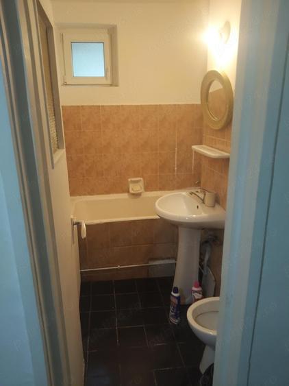 Inchiriez garsoniera confort marit - 3