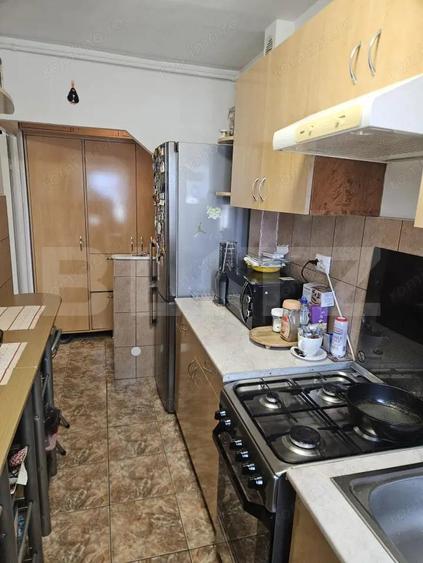 1. Apartament 2 camere, 37 mp, balcon, mobilat Deva, zona Doroban?i - 2