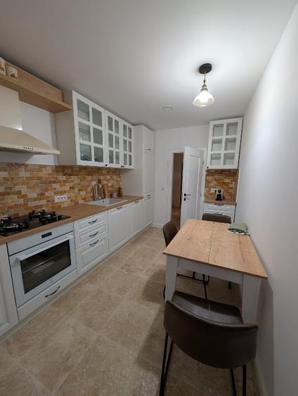 🏡 Apartament 3 camere – 76 mp – zona Răcădău – nou renovat – - 1