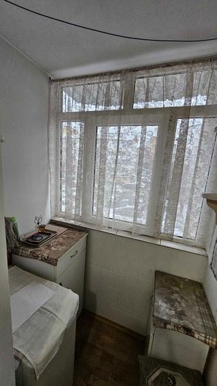 Apartament 2 camere de vanzare Pacani (zona Deal) - 5