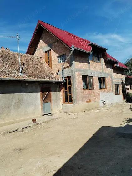 vand casa si teren in comuna belin jud.covasna - 1